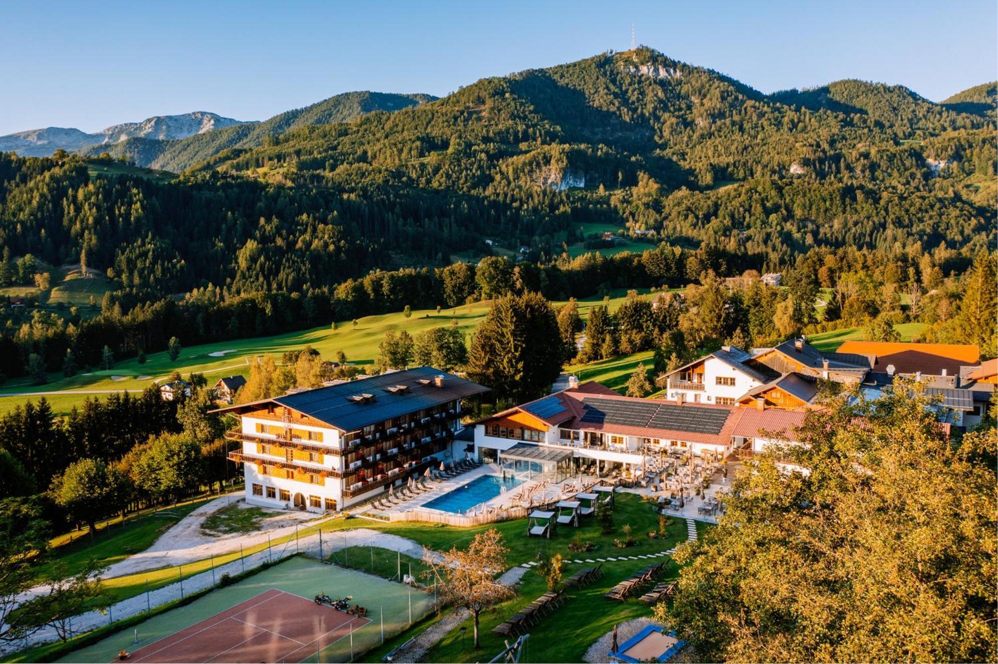 Hotel Sperlhof Windischgarsten Exterior photo